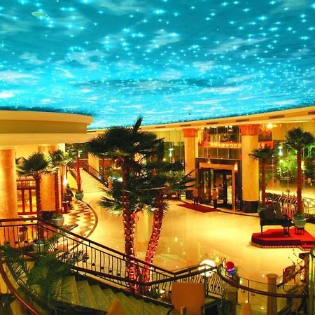 The Royal Marina Plaza Hotel Гуанчжоу Интерьер фото